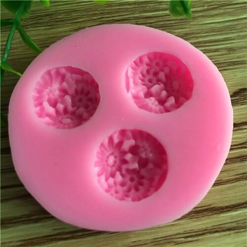 Laciness Portrait Chrysanthemum Shape 3D Silicone Cake Mold Tools Soap Chocolate Mould For The Kitchen Baking Clay Mold D087