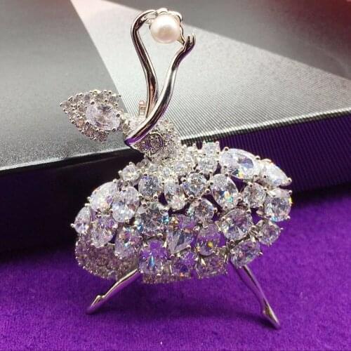 Micro zircon brooch dancer pearl brooch pendant ladies zircon fluorescent pin women