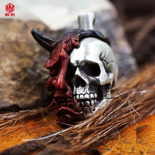 1PCS Handmade Nirvana Prajna Half Armor Skull EDC paracord Knife Bead Outdoor DIY Car Keychain Pendant