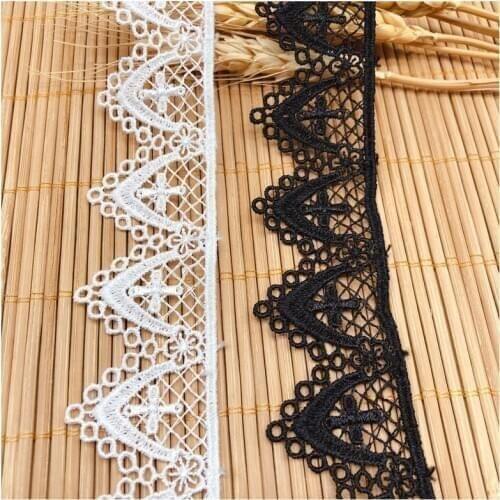 1Yards Embroidery Lace Fabric Guipure Crafts 3cm Lace Trim White Black Lace Fabric Lace Ribbon DIY Sewing Trimmings Dress L001