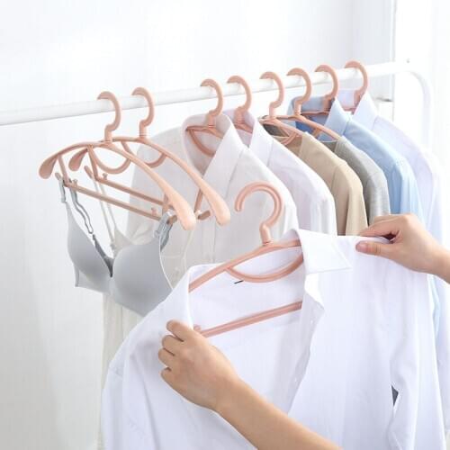 10 Pcs/Set Adult Plastic Clothing Rack Non-Slip Hanger Bathroom Storage Shelf Household Seamless Wide Shoulder Clothes Organizer