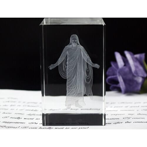 Church Souvenirs Crystal Cube Jesus 3D Quartz Crystals Laser Engraved Jesus Holy Statues Christian Decoration