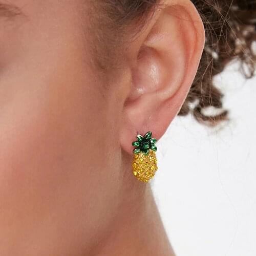 Fashion Gold Color Crystal Pineapple Stud Earrings For Women Lady Lovely Rhinestone Friut Earrings Cute Jewelry Girls Gift