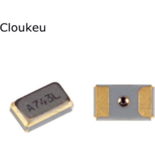 FC-12M 32.768KHZ 12.5pF 20ppm 2012 SMT Passive Sealing clock Crystal oscillator