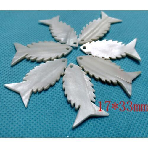 17*33MM Natural Sea SHELL hand-carved fish Pendant Beads necklace Jewelry 10PCs