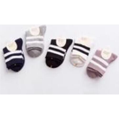 1 Pair Children Socks Soft Cotton Socks Breathable Comfortable Socks Stylish Striped Fashion Casual Lovely Socks for Kids