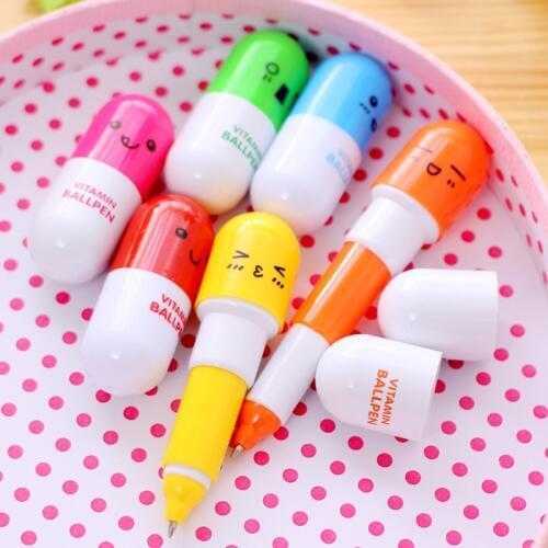 1PCS Kawaii Cartoon Novelty Creative Retractable Pill Shape Smiling Face Ballpoint Pen Promotional Gift Stationery Student Prize