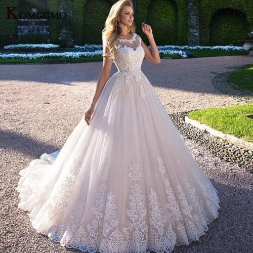 High-End O-Neck Cap Sleeveless Embroidery Appliques Tulle Bridal Ball Gown Luxury Court Train Lace Up Back Wedding Dress 2021