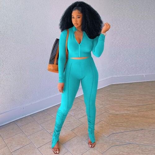 Casual Sportswear Two Piece Pant Suit for Women Zipper Up Long Sleeve Crop Top and Split Hem Stacked Pencil Legging Sweatsuits