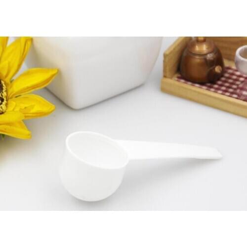 Fashion Professional White Plastic 5/10 Gram 5G 10G Scoops Spoons for Food Milk Washing Powder Measuring
