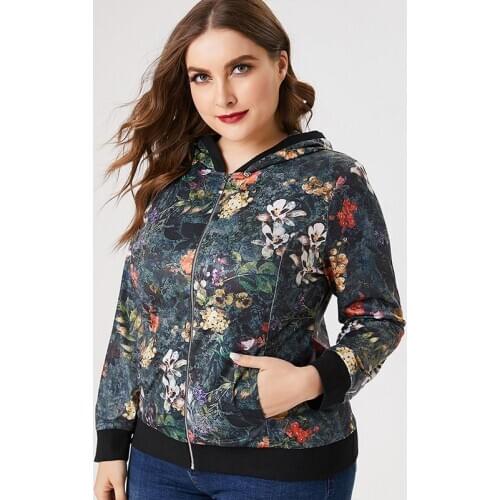 2020 Fall Women Long sleeve Hooded printed jacket Fashion Retro elegant mom clothes Plus Size ladies Loose Coat