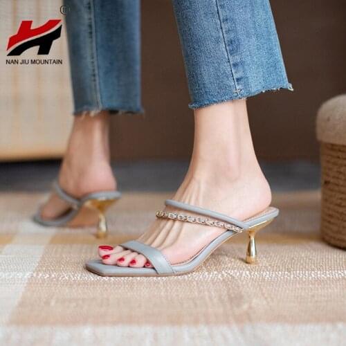 2021 Women Sandals Summer Slippers High Heels Open Tea Slippers Square Head Metal Decoration Woman Shoes