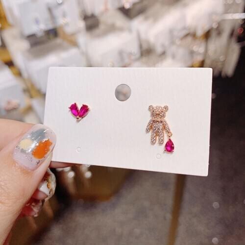 Cute Asymmetric Bear Stud Earrings for Women Crystal Heart Animal Earrings Trend Korean Fashion Jewelry Gift Pendientes
