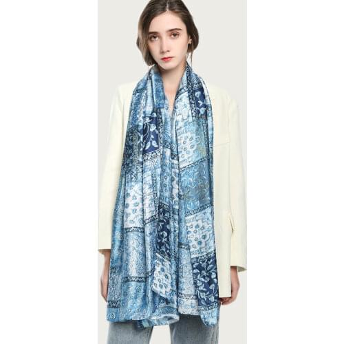 2021 New Women Classic Silk Neck Scarf Retro Print Pattern Long Shawl Headwear Travel Wrap [5023]