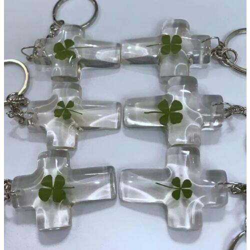 Free shipping YQTDMY 5 pcs Personalized Hand Cross Design Four Leaf Clover Charming Keychain