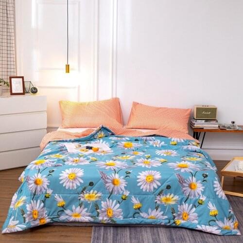 Soft Breathable Comforter Portable Washable Bed Cover Quilts Bedding Summer Air-conditioning Thin Quilt Printed Blanket