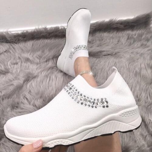 2021 Spring Women Flats Shoes Female Flats Slip On Plus Size Sneaker Shoes Breathable Mesh Flat Crystal Ladies Casual Shoes