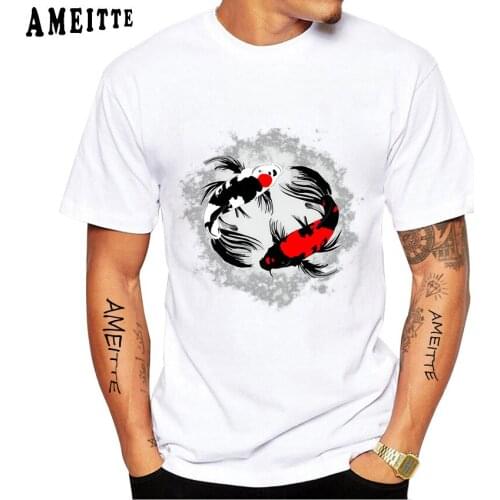 New Summer Men Short Sleeve Kawaii Japan Anime Koi Fish T-Shirt Funny Hip Hop Boy Casual Tops Vintage Fashion Man White Tees
