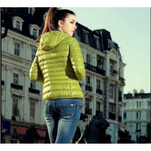 Autumn Winter Jacket Women New Ultra Light Cotton Wadded Coat Hooded Short Parkas Mujer Plus Size 5XL casaco feminino YQ187