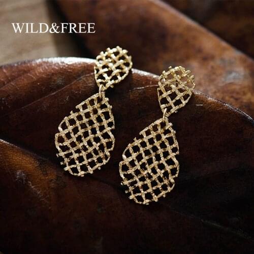 Wild&Free Gold Geometric Metal Earrings For Women Zinc Alloy Statement Earrings Hollow Out Honeycomb Dangle Earring Jewelry