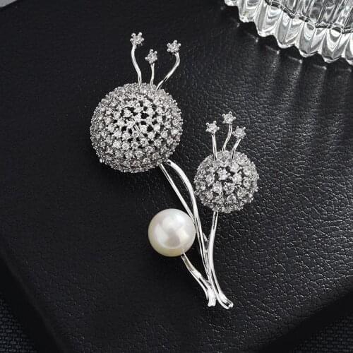 New Temperament High Grade Zircon Dandelion Brooch Womens Fashion Overcoat Brooch Suit Accessories Pin Wholesale