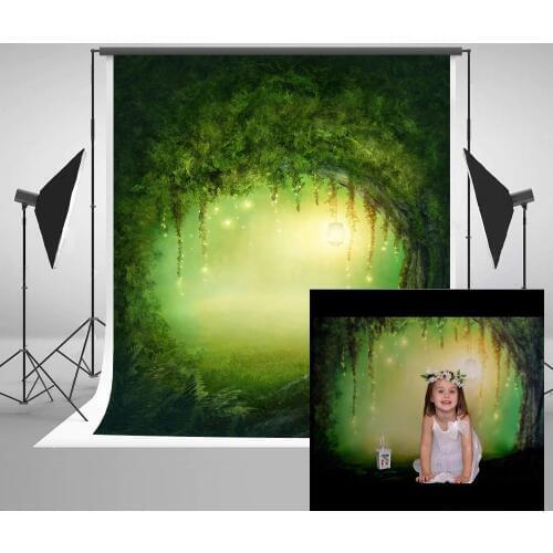 VinylBDS Cartoon Green Dream Forest Photography Studio Backgrounds Tree Hole Photo Backdrops Children Photography Backdrop