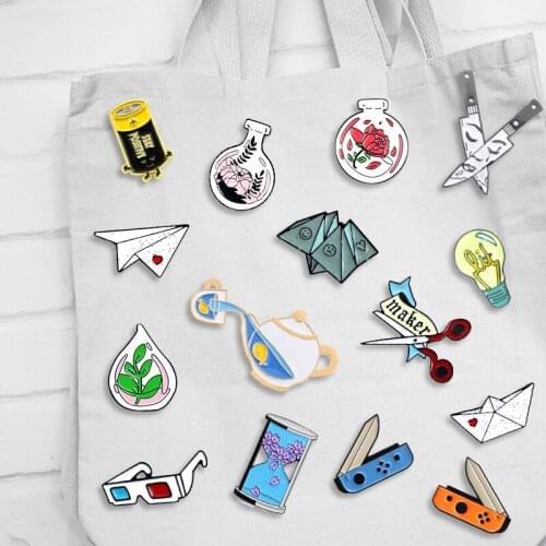 Creative Stylish Home Oil Drop Brooch Pin Denim Bag Gift For Friends Men Women Fashion Jewelry Decorate