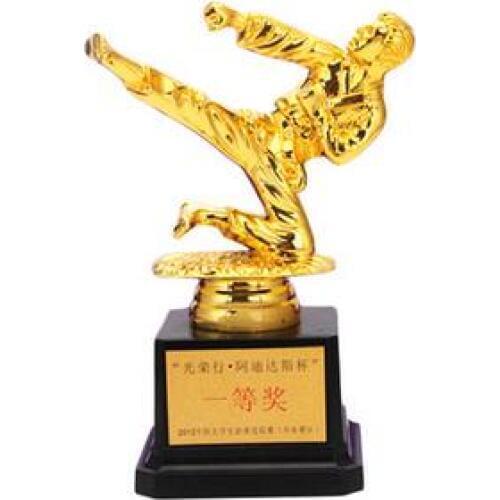 Little golden man trophy custom martial arts taekwondo award products creative award trophy cup custom logo wholesale World Cup