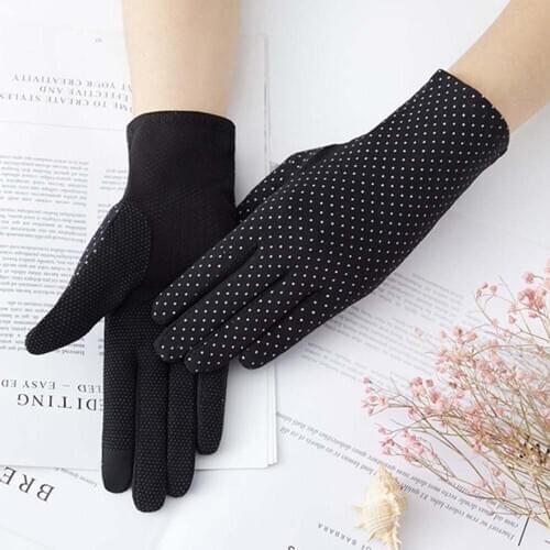 1pair Womens Fashion New Sunscreen Gloves Thin Touch Screen Gloves Sun Protection Driving Short Gloves Dot Women Gloves