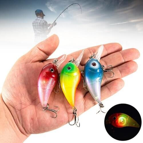 1Pcs ABS LED Light Fishing Bait Simulation Fish Shape Outdoor Fishing Illuminate Bait Lure Tackle Tool With Hooks