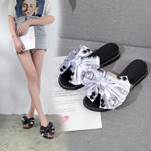 2021 New Fashion Women Slippers Flip Flops Summer Women Crystal Bling Beach Slides Casual Bowknot Shoes Rhinestone Slipper