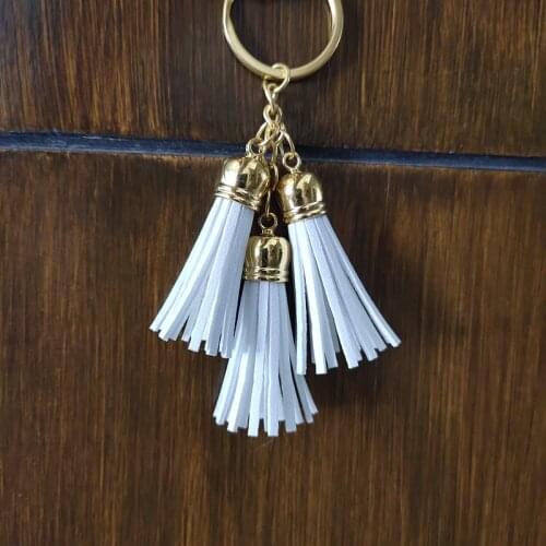 High Quality 3 Leather Tassel Key Chain Morning Glory Key Chain Car Key Ring Women Arts Crafts Bag Charming Pendant Key Holder