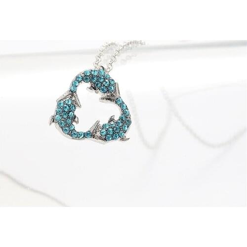 New Arrival Fashion Rhinestone Crystal Blue Three Dolphin Pendant Necklace For Women Cute Sweet Beautiful Animal Jewelry Gift
