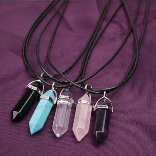 2019 Natural Stone Bullet Crystal Necklace for Women Accessories Bohemian Jewelry Necklaces Pendants Vintage Clavicle Choker New