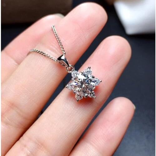 New crackling moissanite pendant for necklace silver jewelry 925 sterling silver stargem 6.5x6.5mm shiny better than diamond