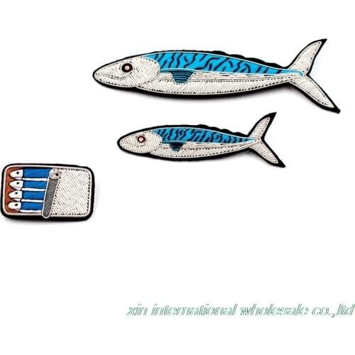 Simple blue fish chapas Handmade embroidery of high grade metal wire gay pride new style chapa Fashion clothes badge