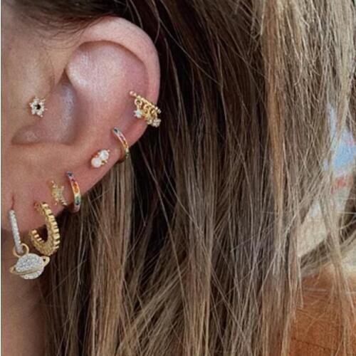 Tiny Flower Earrings Elegant Golden Color Cubic Zircon Stud Earrings Fashion Jewelry delicate cute girls minimalist earring