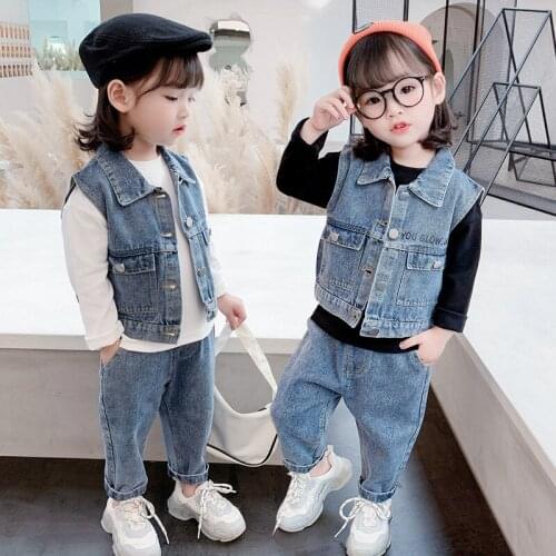 Girls Casual Suit 2021 Spring Autumn New Children Clothing Print Denim Vest + Bottoming Shirt + Jeans Three-piece Sets 1-6 Years