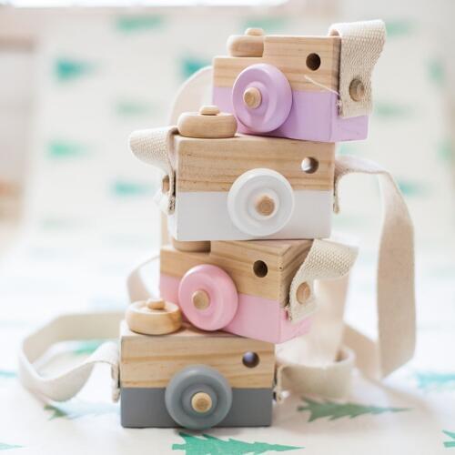 Mini Wooden Camera Cute Cartoon Baby Toy Kid Creative Neck Camera Photography Prop Decoration Educational Children Play House