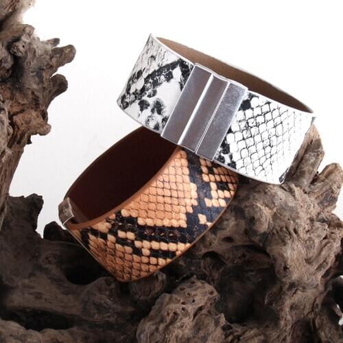 RH Fashion 2.8cm Leather Armbander Magnetic Clasp Real Snake Stripe Wrap Bracelets