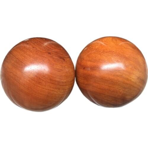 2pcs 5cm Natural annatto myanmar spend pear big red sandalwood massager health fitness health care ball on hand massager ball