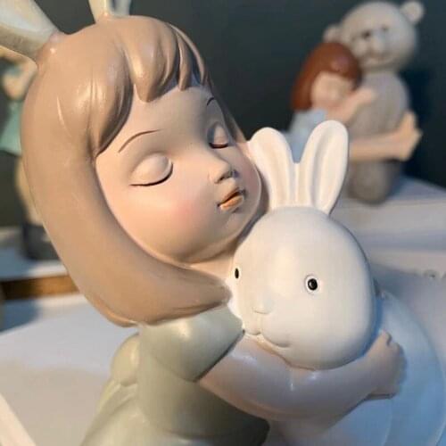 Home Decor Creative Girl Resin Decoration Figurines for Interior Home Living Room Decor Room Decoration