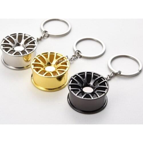 200pcs Metal Wheel Rim Model Mini Tyre Car Keychain Keyring Creative Auto Part Model Party Favors Gifts