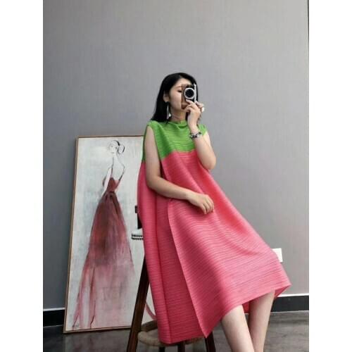 HOT SELLING Miyake Fashion fold sleeveless patchwork stand neck dress IN STOCK