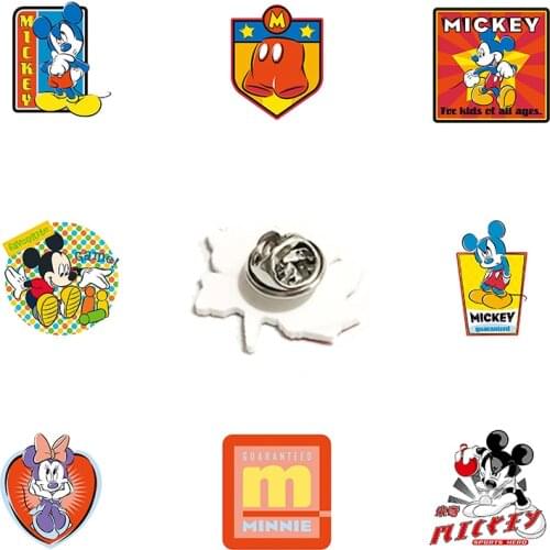 Disney Fashion Labels Mickey Mouse Lapel Pins Fashion Taste Childrens Fashion Jewelry Resin Acrylic Collar Lapel Pins Jewelry
