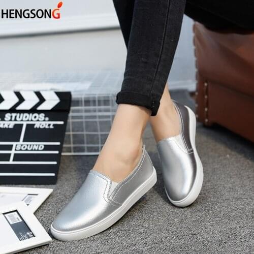 Sneakers Women Walking Shoes Leather Loafers White Black Silver Travel Shoes Woman Slip On Outdoor Sports Shoes Moccasins
