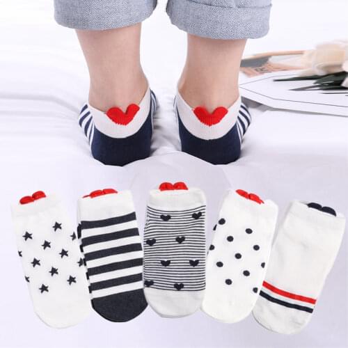 5 Pairs Lot Cotton Women Socks Female Casual Boat 3D Pack Cartoon Harajuku Cat Cute Heart Invisiable Funny Girl Ankle Sock Set