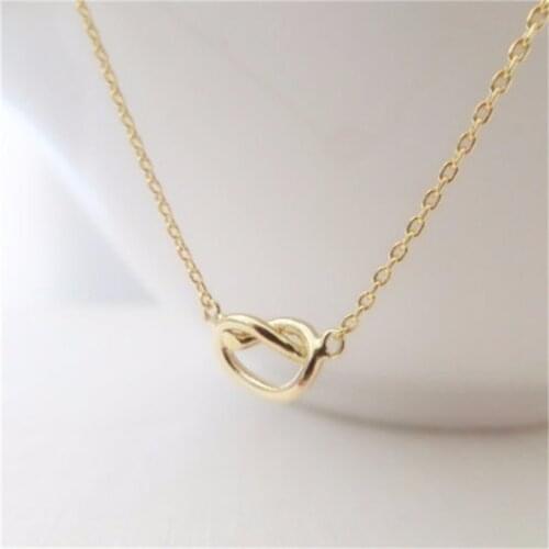 Europe And The Accessories Of Eight Peach Infinity Symbol Pendant Chain Necklace Clavicle Love Girl Friend A Gift