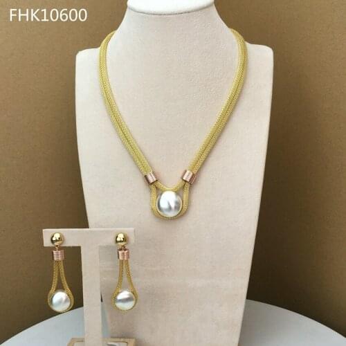 YUMINGLAI Dubai Three Tones African Two Pieces Necklace and Earrrings Simple Design Jewelry Set for Women FHK10600
