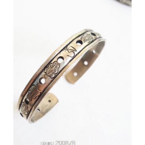 BB-455 Tibetan White Metal Copper Antiqued Mantras Amulet Open Cuff Bangle Nepal handmade jewelry OM